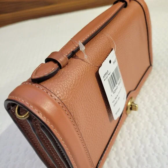 Coach Riley Chain Clutch - Picture 9 of 16